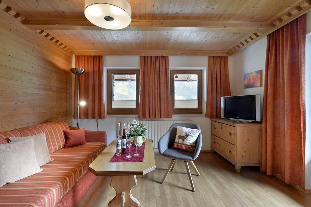 Kashuette Apartamento Hippach Quarto foto
